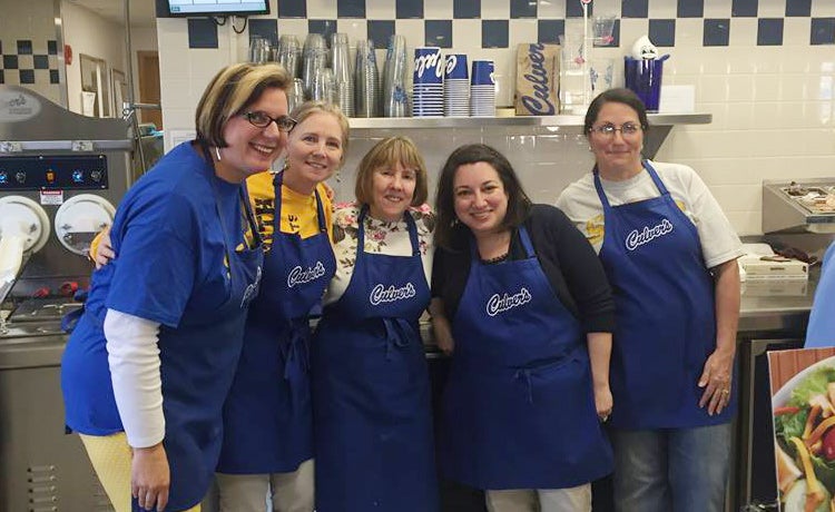 Share Night Helps Raise Funds for School