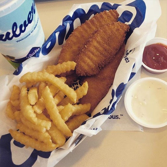 Chicken tenders and crinkle cut fries in a Culver’s value basket with ketchup and ranch dressing