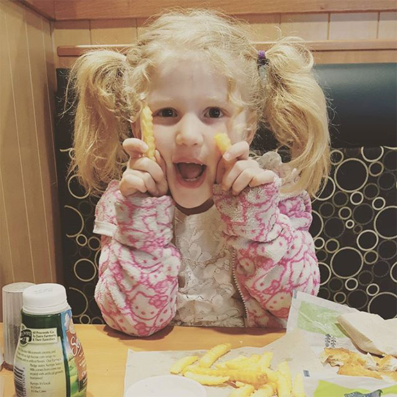 When your dinner date is so cute, you can’t be mad if they play with their food.